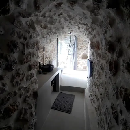 Kato Rouga By Christos Papadeas * Oitylo